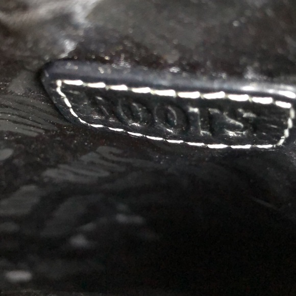 Roots Cross Body Bag, VGUC - Picture 7 of 10